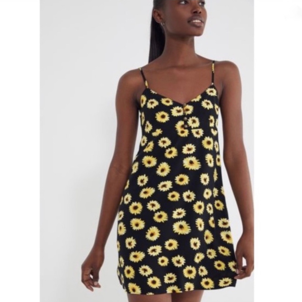 Urban Outfitters Sunflower Dress Size Small Petite